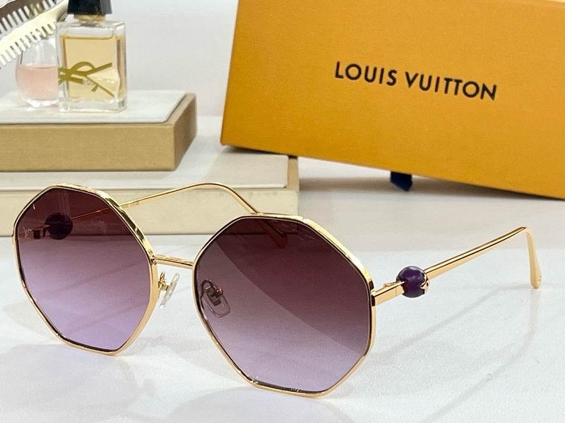 LV Sunglasses 463